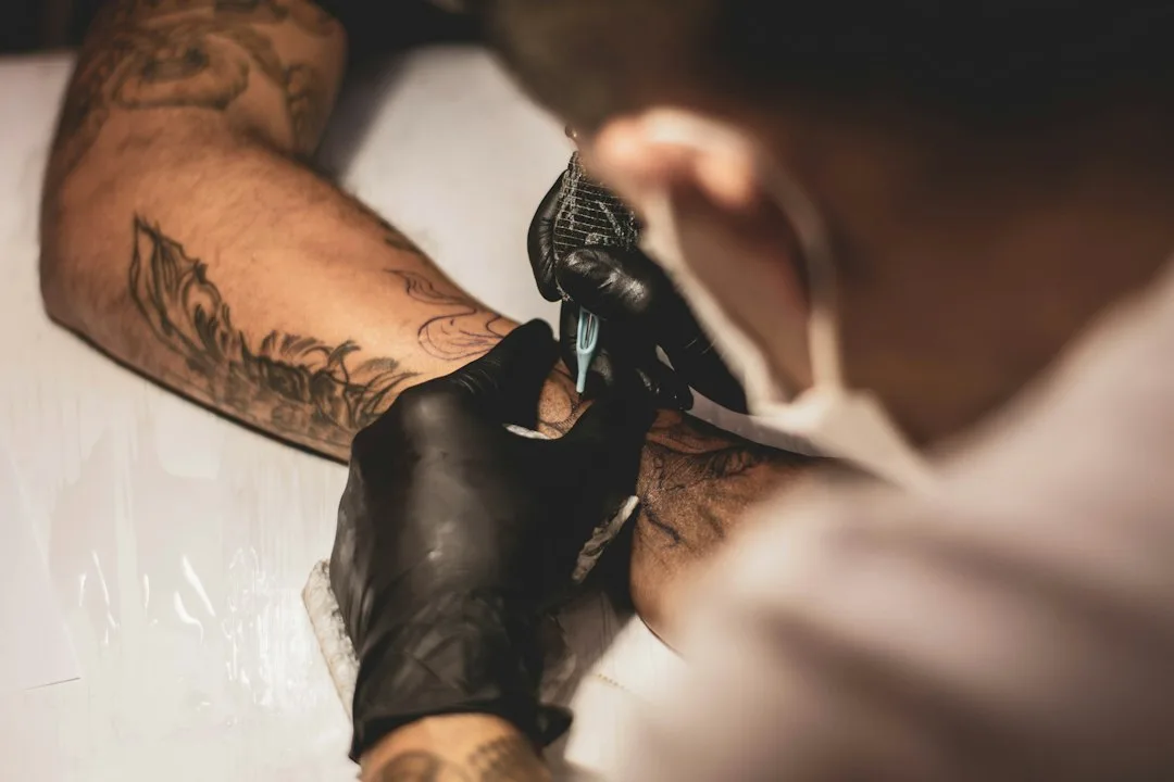 Placement stratégique d'un tatouage protecteur
